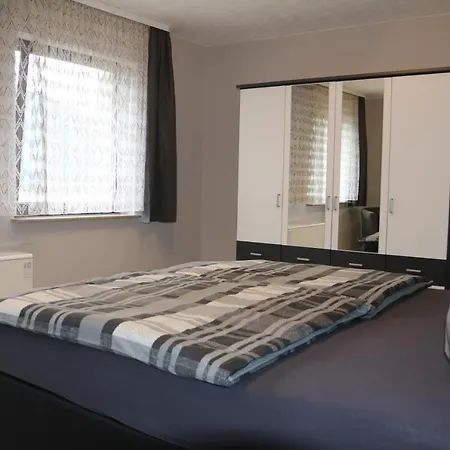 Apartamento Gaestehaus Rheinburgenblick Kestert